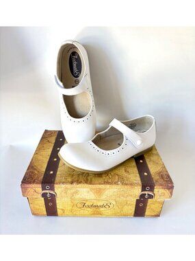 Footmates  Emma Mary Jane Girls  Size Y 2.5
